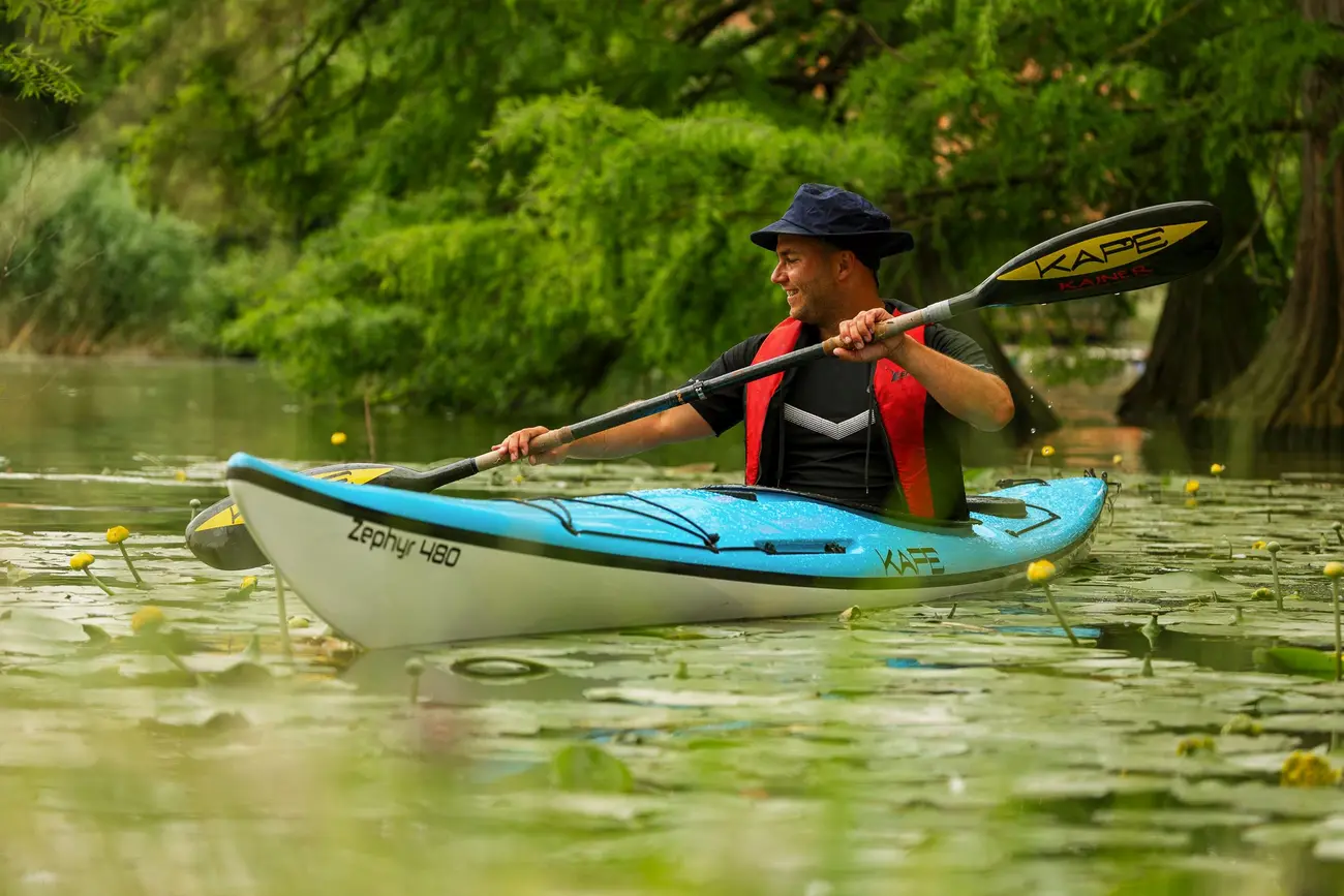 KAPE Zephyr 480 kayak