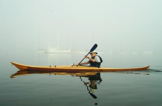 Guillemot Night Heron Hybrid kayak