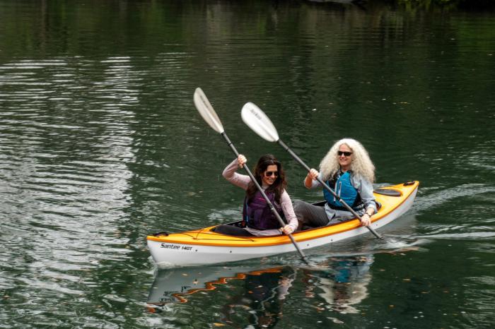 Hurricane Santee 140 Tandem kayak